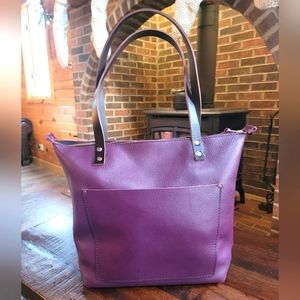 BNNU Portland Leather Goods  Medium Zip Tote, Plum